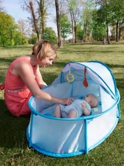 Aire De Jeux Anti-UV Babyni BABYMOOV Bleu - Babymoov 8 Aire De Jeux Anti-UV Babyni BABYMOOV Bleu - Babymoov -Buki France Shop aire de jeux anti uv babyni babymoov 2