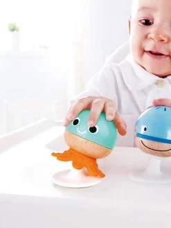 Coffret Sensoriel Multi-étapes - HAPE Orange - Hape -Buki France Shop coffret sensoriel multi etapes hape 2