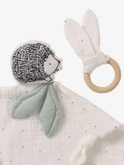 Doudou Carré En Coton Bio* Et Polyester + Hochet Rond LOVELY NATURE Blanc Moyen Uni Avec Decor - Vertbaudet -Buki France Shop doudou carre en coton bio et polyester hochet rond lovely nature 2