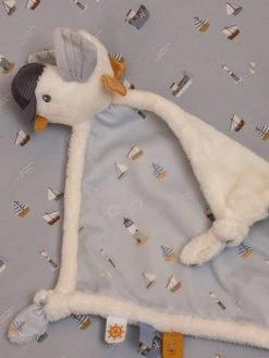 Doudou Carré Mouette - Sailors Bay - LITTLE DUTCH Bleu Grisé - Little Dutch 7 Doudou Carré Mouette - Sailors Bay - LITTLE DUTCH Bleu Grisé - Little Dutch -Buki France Shop doudou carre mouette sailors bay little dutch 3