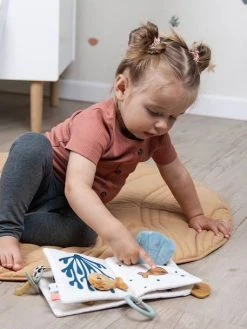 Livre D'Éveil Sea Friends - DONE BY DEER Multicolore - Done By Deer -Buki France Shop livre deveil sea friends done by deer 4