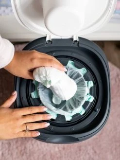 Poubelle à Couches Twist & Click Tommee Tippee SANGENIC Rose - Tommee Tippee 11 Poubelle à Couches Twist & Click Tommee Tippee SANGENIC Rose - Tommee Tippee -Buki France Shop poubelle a couches twist click tommee tippee sangenic 5