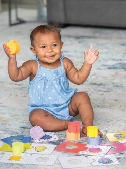 Puzzle Sensoriel Des Formes - INFANTINO Multicolore - Infantino -Buki France Shop puzzle sensoriel des formes infantino 2