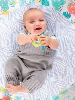 Tapis D'éveil Transformable En Aire à Balles Infantino Vert - Infantino 9 Tapis D'éveil Transformable En Aire à Balles Infantino Vert - Infantino -Buki France Shop tapis deveil transformable en aire a balles infantino 4